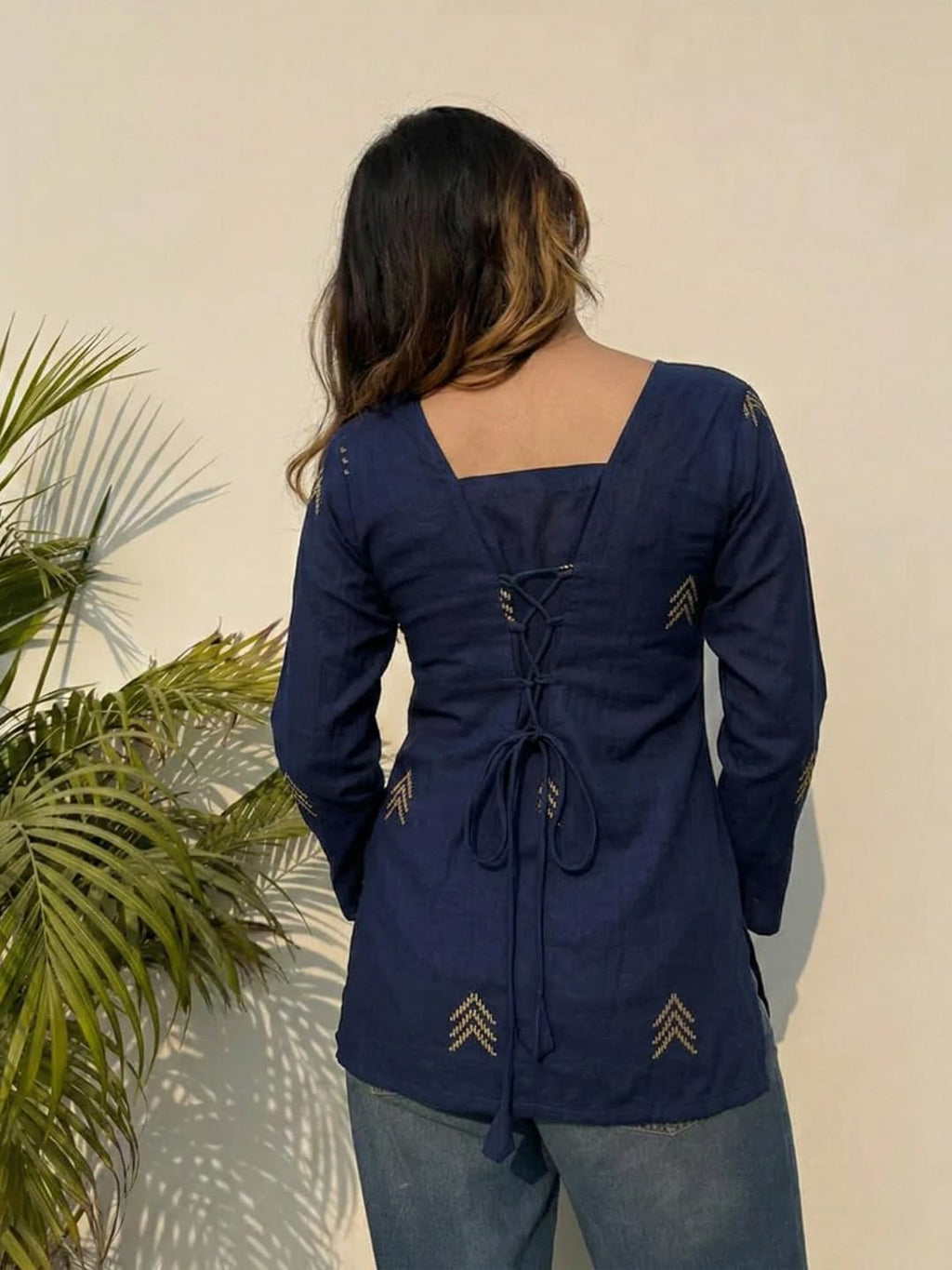 ANNI Designer Women’s Viscose Printed Short Kurti | Straight Fit Ethnic Top with Square Neck | Bell Sleeve Casual Indian Kurta for Office College, Party