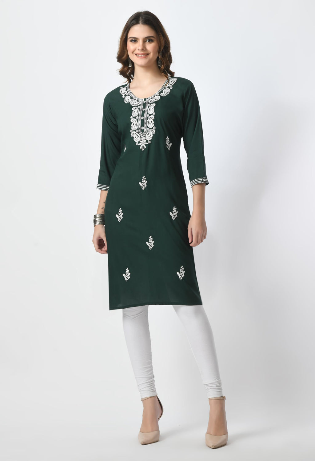 LIBOZA Kurta for Women – Lakhnowi Chikankari Embroidered Ladies Kurti, Stylish Girls Top, Ethnic Full Kurtas, Straight Design Kurtis for Woman