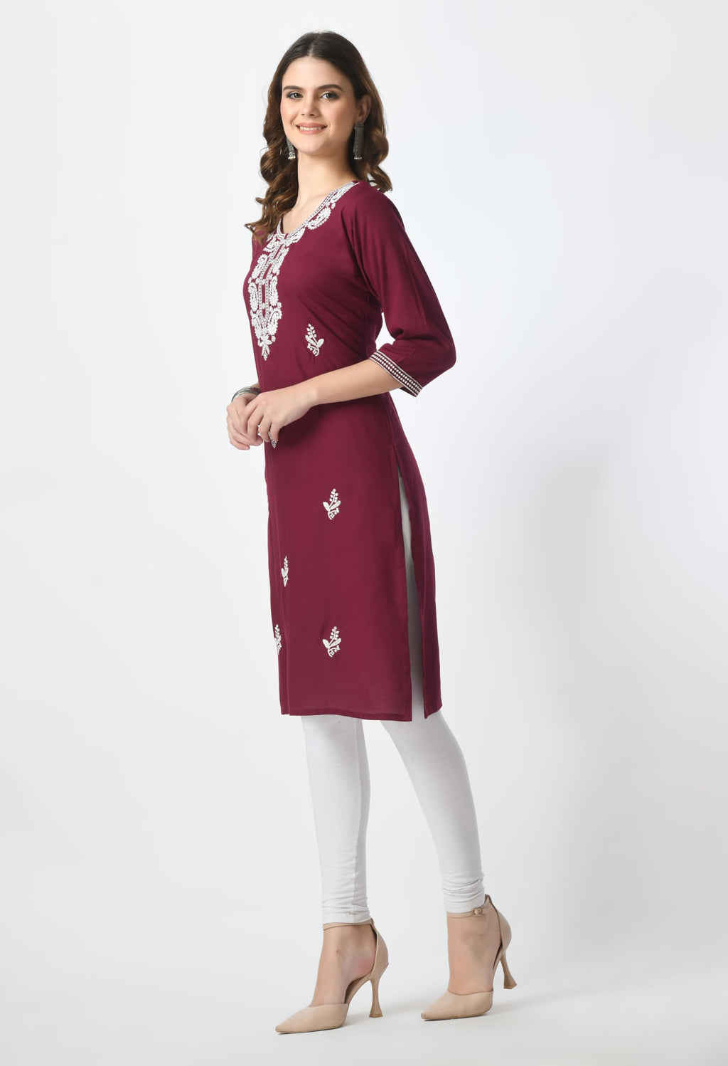 LIBOZA Kurta for Women – Lakhnowi Chikankari Embroidered Ladies Kurti, Stylish Girls Top, Ethnic Full Kurtas, Straight Design Kurtis for Woman