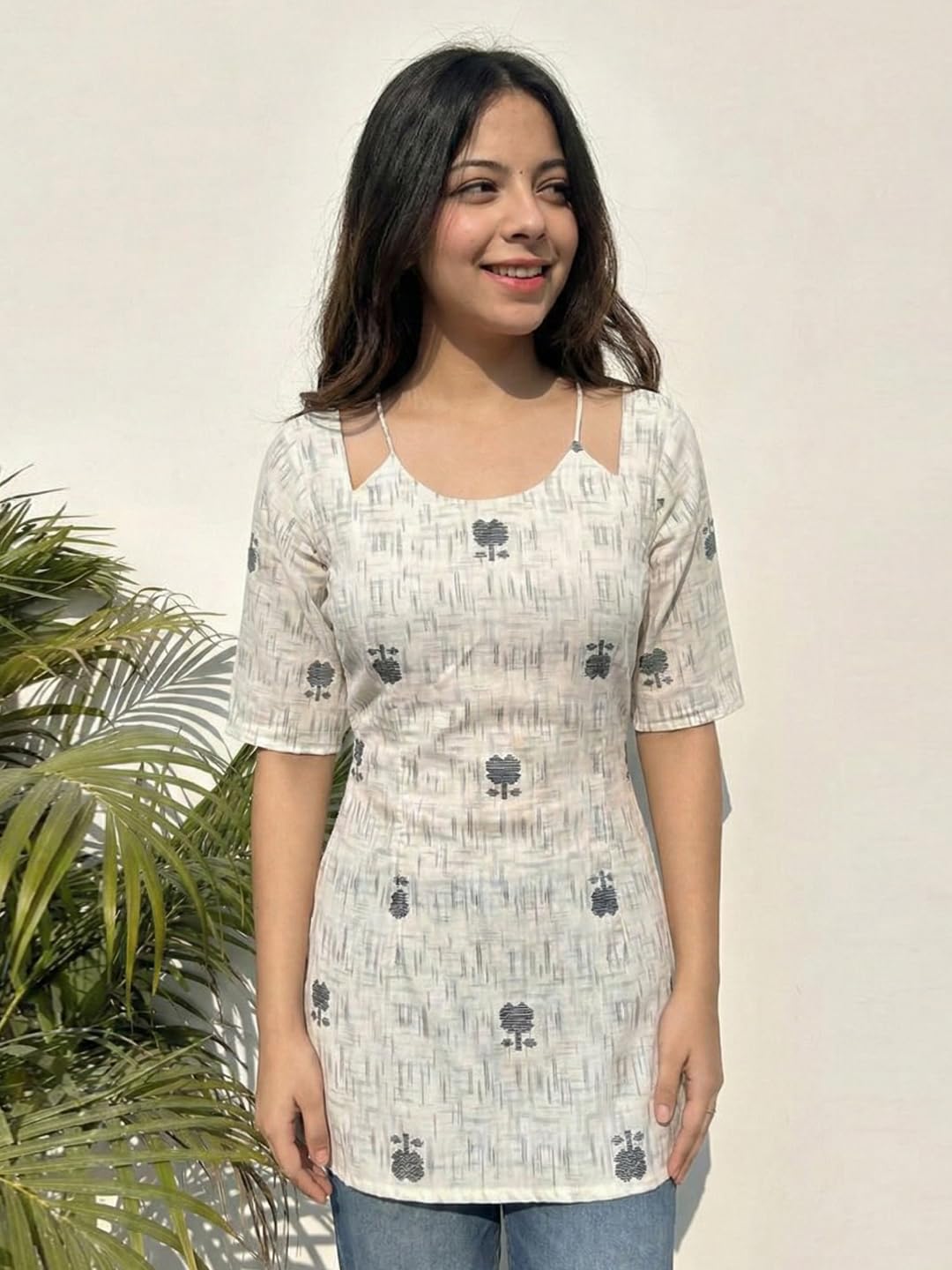 ANNI Designer Women’s Viscose Printed Short Kurti | Straight Fit Ethnic Top with Square Neck | Bell Sleeve Casual Indian Kurta for Office College, Party