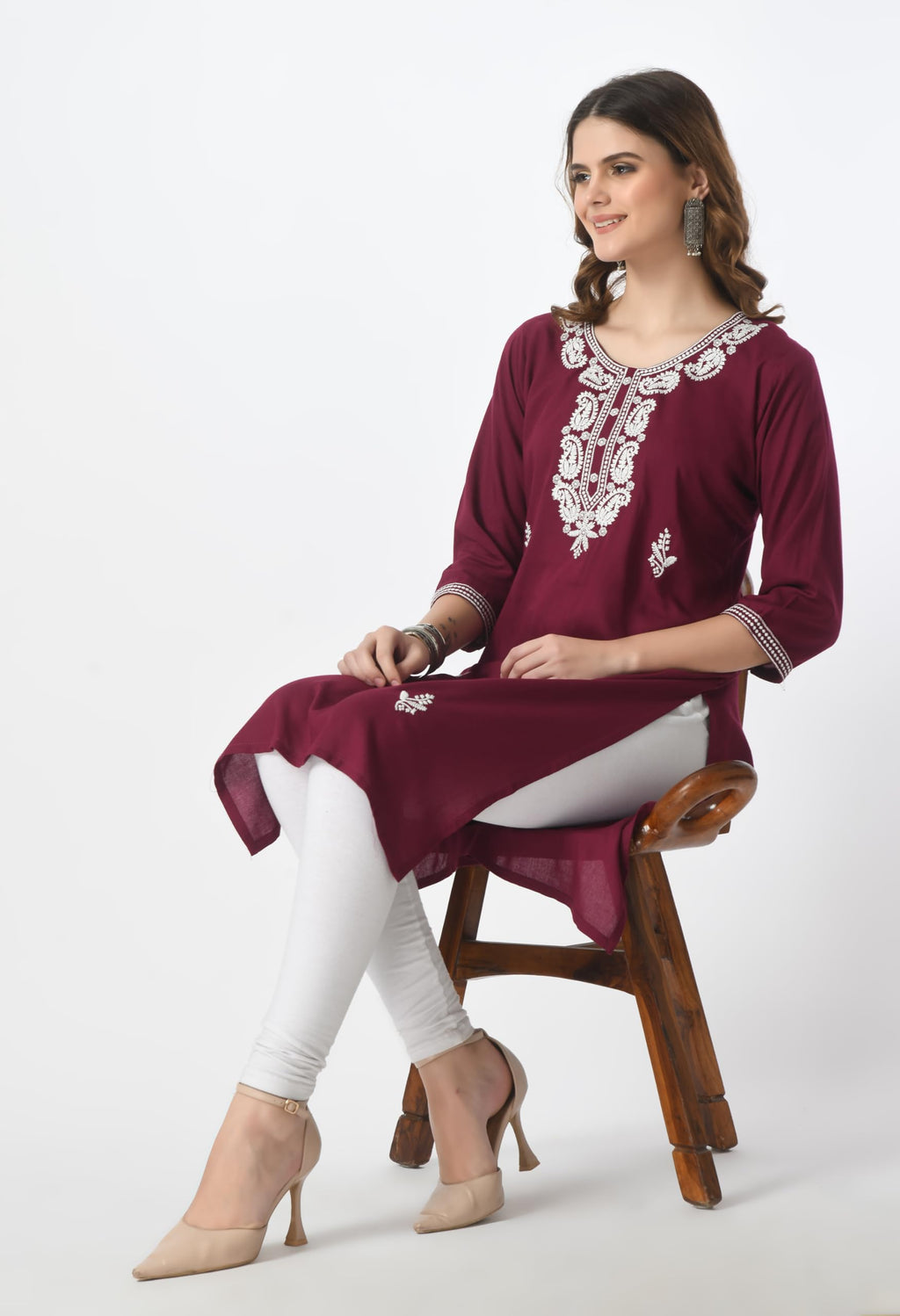 LIBOZA Kurta for Women – Lakhnowi Chikankari Embroidered Ladies Kurti, Stylish Girls Top, Ethnic Full Kurtas, Straight Design Kurtis for Woman