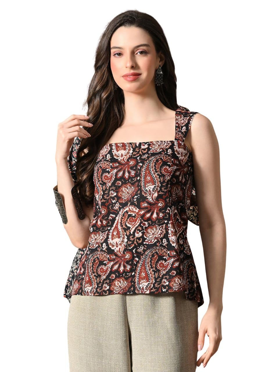 Amazon Brand - Tavasya Women Floral Printed Short Kurti | Stylish Square Neck & Back Back Design with String Ties | Sleeveless Modern Top
