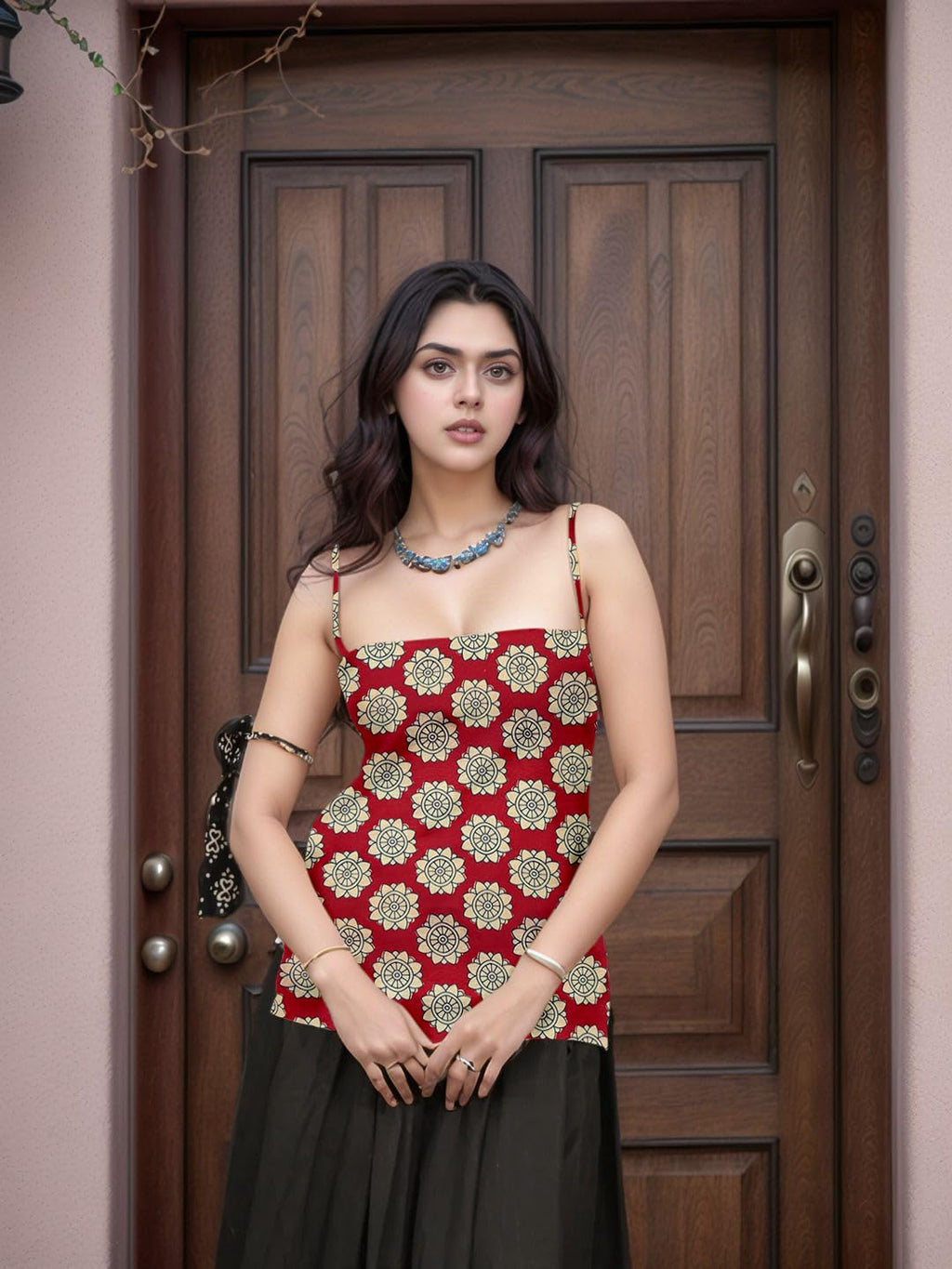 Aahwan Black Printed Square Neck Sleeveless Backless Short Indo-Western Ethnic Kurti Top for Women's & Girl's