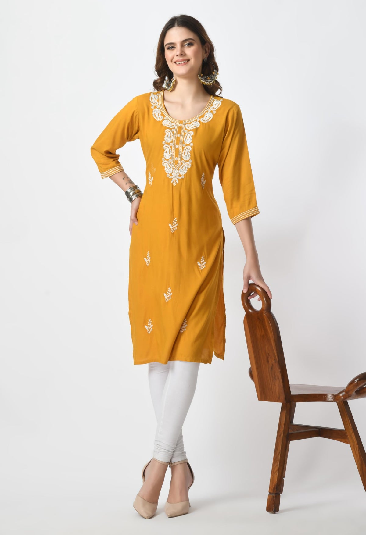 LIBOZA Kurta for Women – Lakhnowi Chikankari Embroidered Ladies Kurti, Stylish Girls Top, Ethnic Full Kurtas, Straight Design Kurtis for Woman