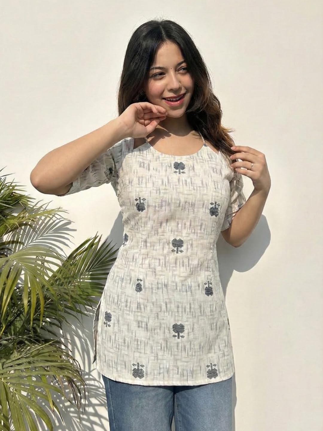 ANNI Designer Women’s Viscose Printed Short Kurti | Straight Fit Ethnic Top with Square Neck | Bell Sleeve Casual Indian Kurta for Office College, Party