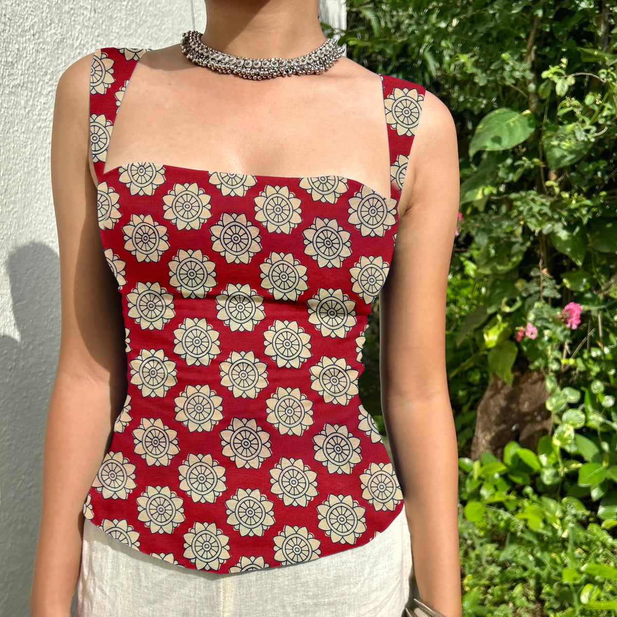 Aahwan Green Printed Square Neck Sleeveless Backless Short Indo-Western Ethnic Kurti Top for Women's & Girl's Ethnic Top for Women's & Girl's