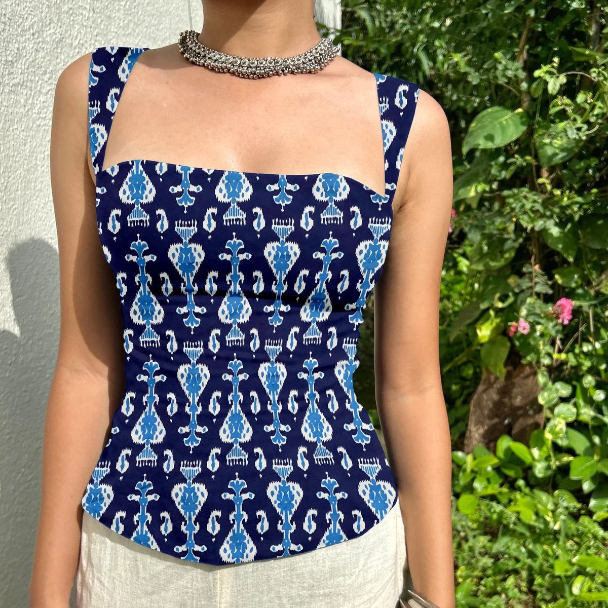 Aahwan Green Printed Square Neck Sleeveless Backless Short Indo-Western Ethnic Kurti Top for Women's & Girl's Ethnic Top for Women's & Girl's