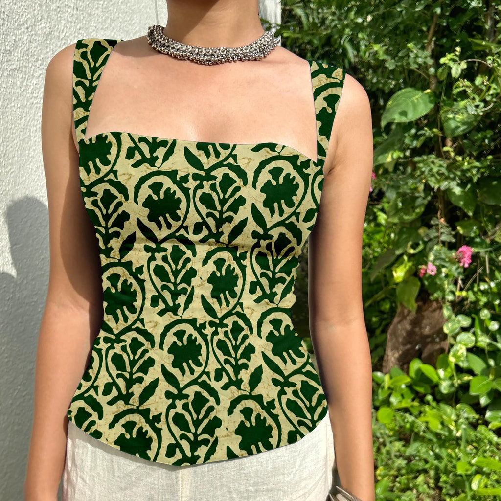 Aahwan Green Printed Square Neck Sleeveless Backless Short Indo-Western Ethnic Kurti Top for Women's & Girl's Ethnic Top for Women's & Girl's