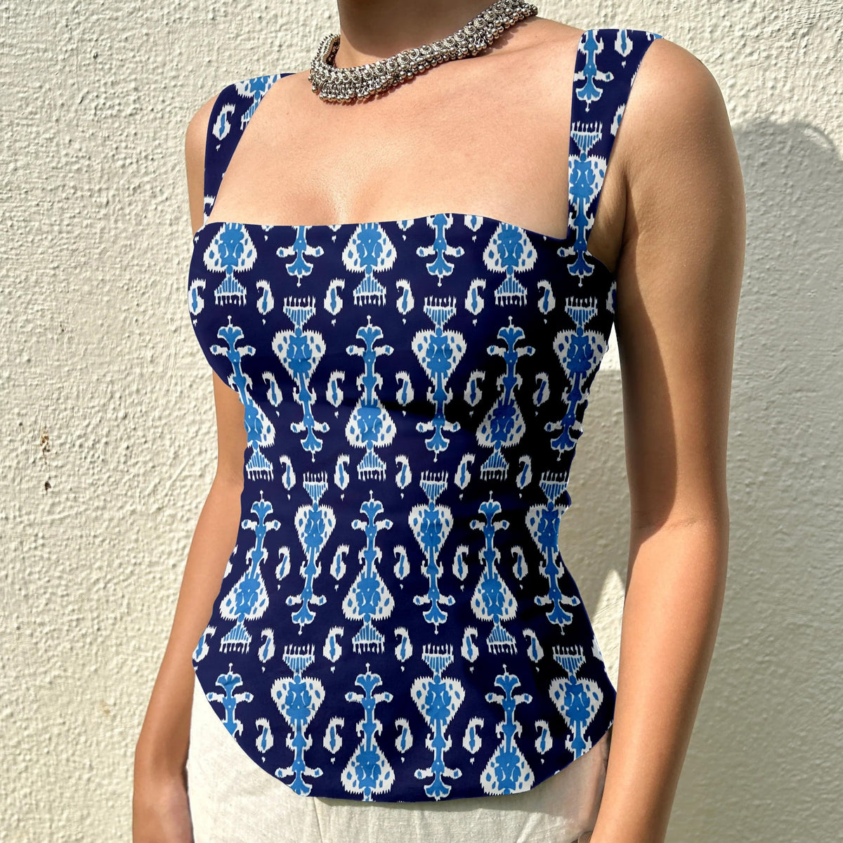 Aahwan Green Printed Square Neck Sleeveless Backless Short Indo-Western Ethnic Kurti Top for Women's & Girl's Ethnic Top for Women's & Girl's